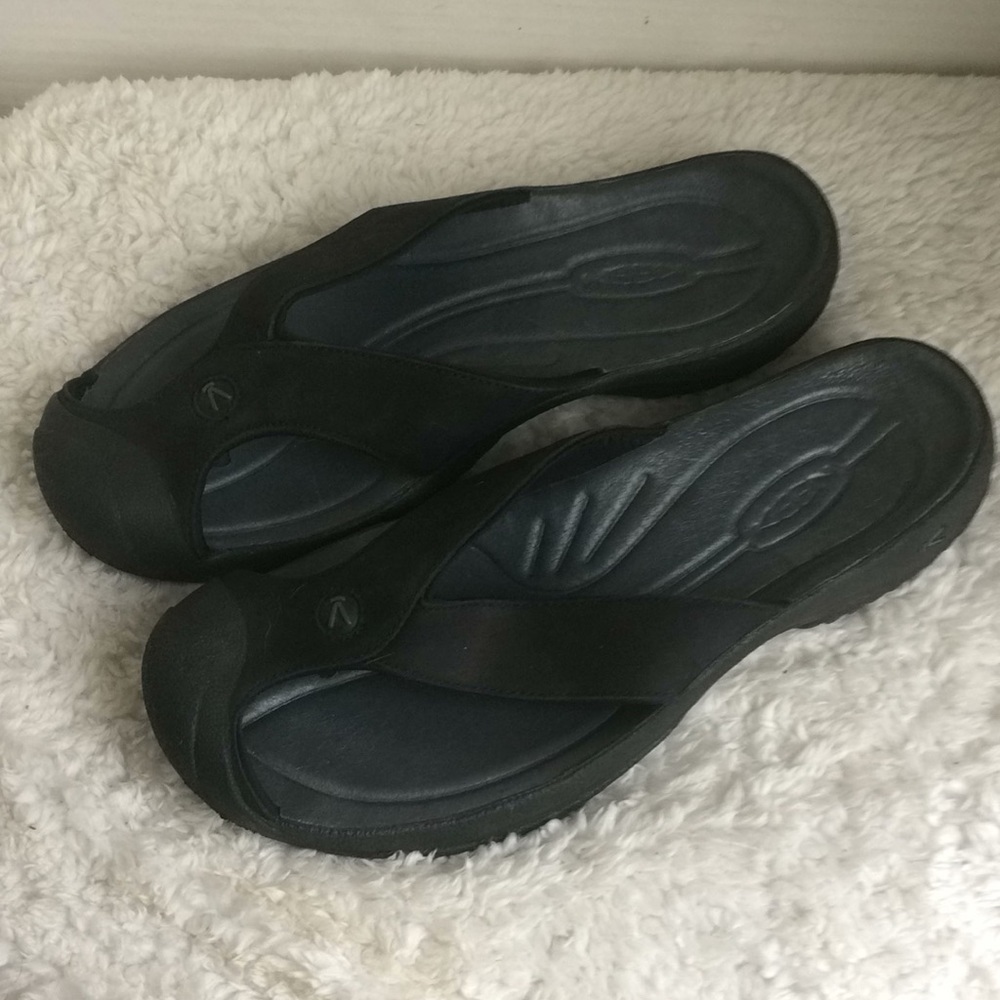 Keen Waimea H2 Black Sandals Flip Flops Men’s 11